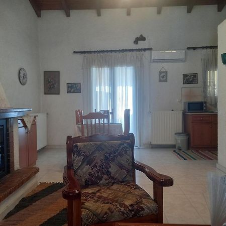 Sunhouse Vrachati Luaran gambar