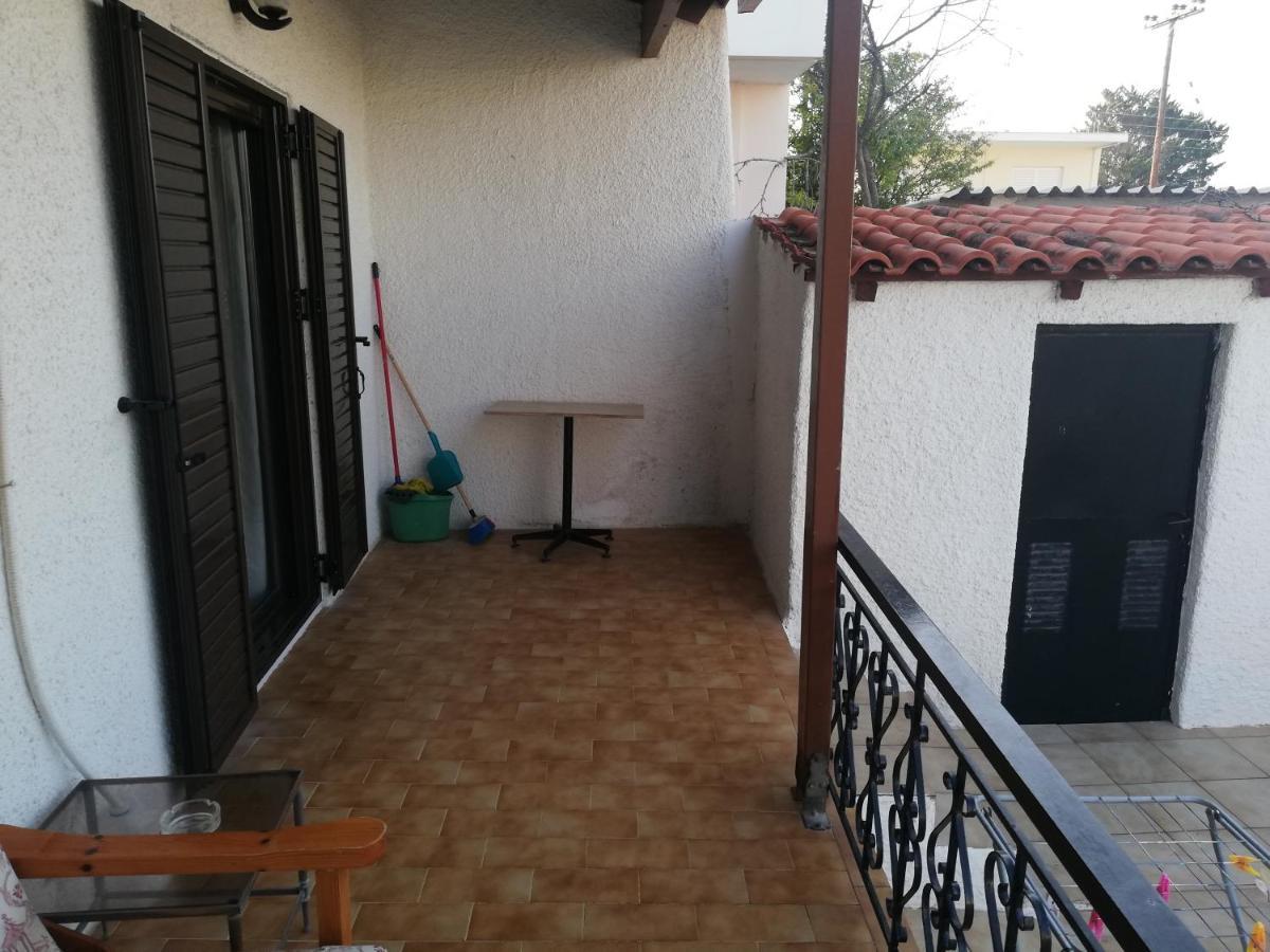 Sunhouse Vrachati Luaran gambar