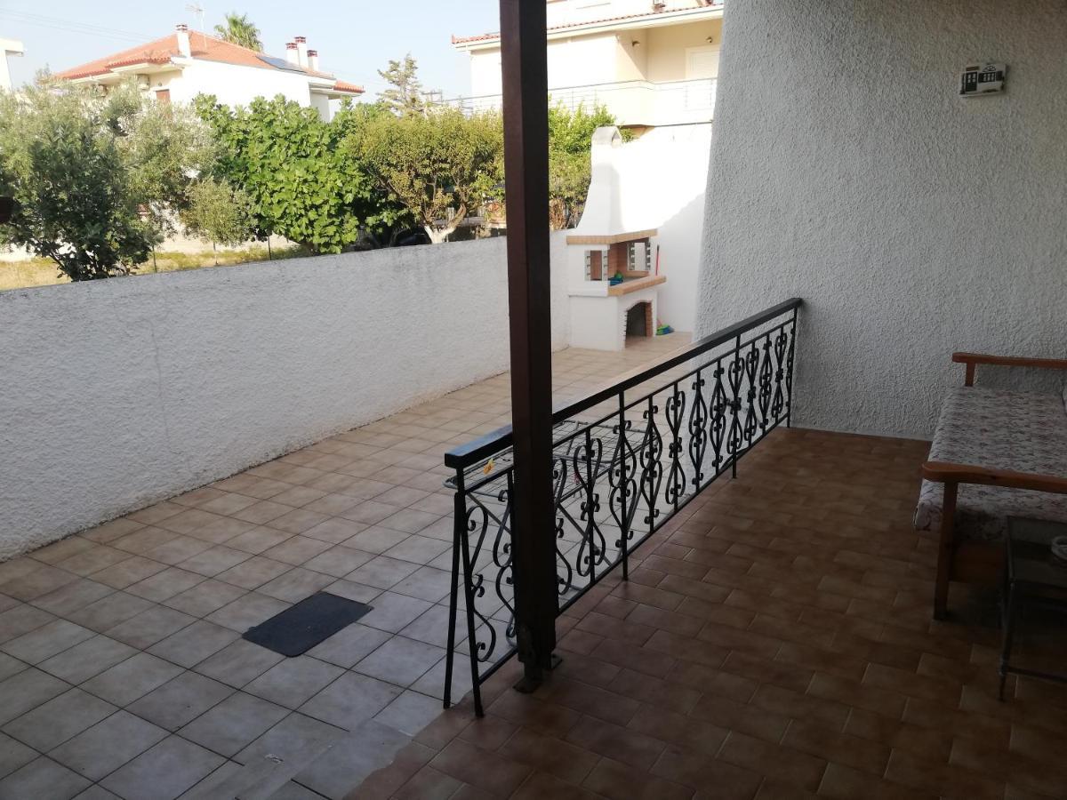 Sunhouse Vrachati Luaran gambar