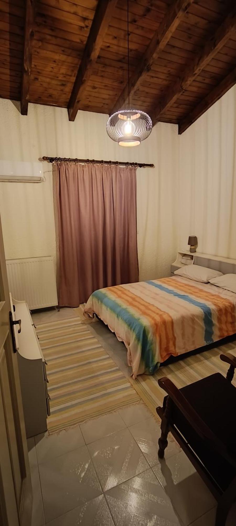 Sunhouse Vrachati Bilik gambar